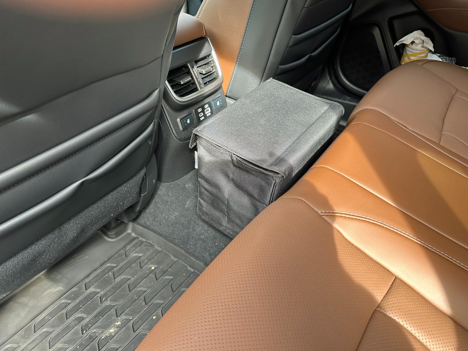 Weighted Car Trash Can with Lid, Storage Pocket and Leakproof Liner customer photo 2