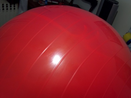 GoFit Professional Stability Ball 75cm Anti-Burst Exercise Ball for Core Strengthening, Balance Training, Yoga, Pilates & Physical Therapy, Non-Slip Surface, Hand Pump Included customer photo 1