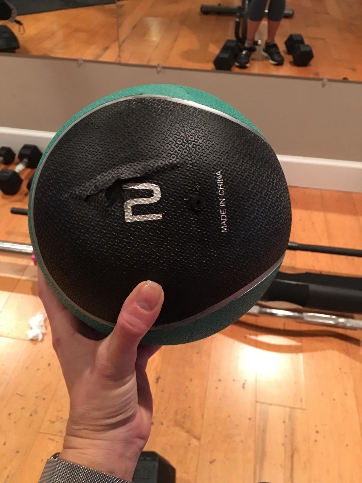 CAP Barbell Rubber Medicine Ball Set with Rack customer photo 1