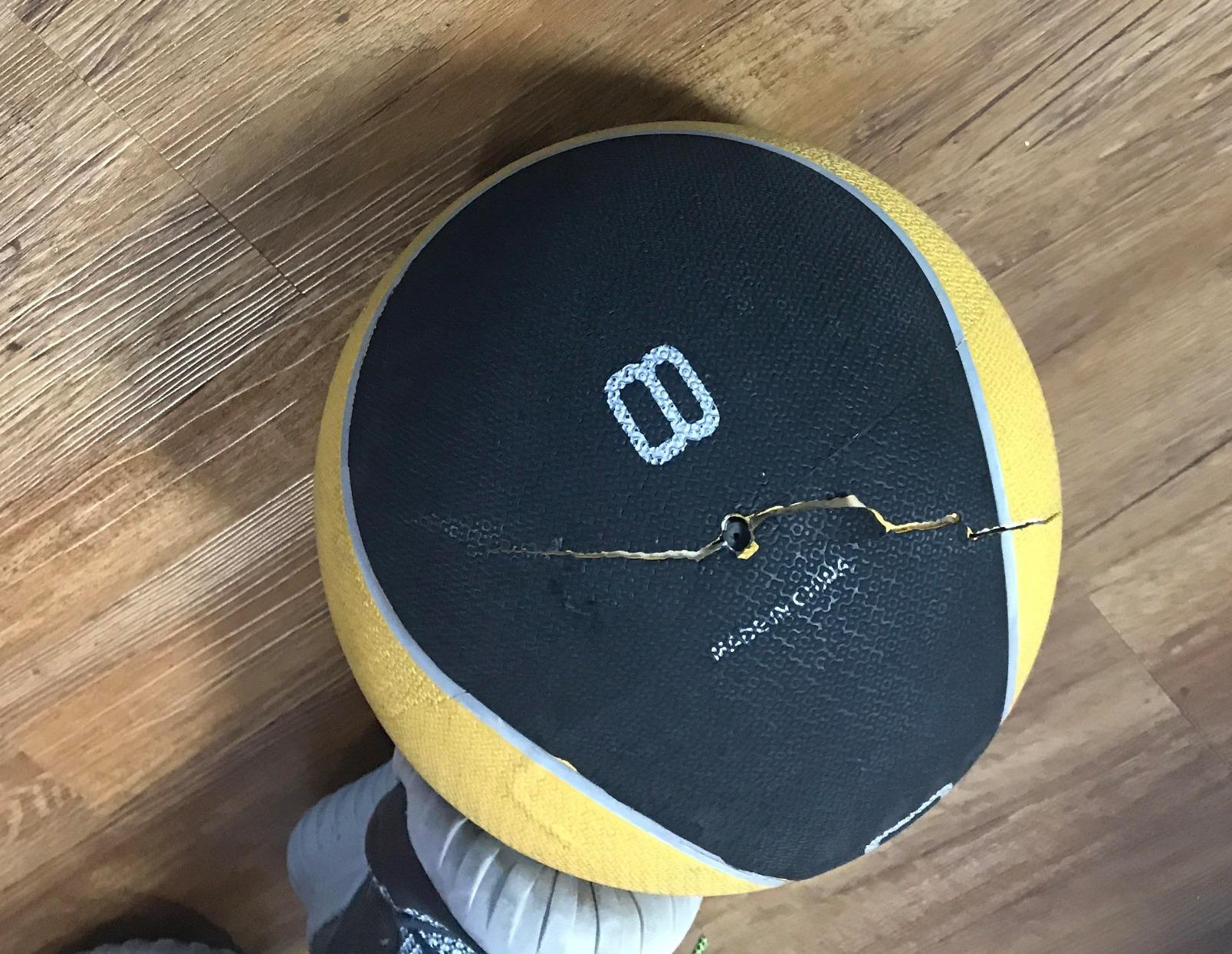 CAP Barbell Rubber Medicine Ball Set with Rack customer photo 2