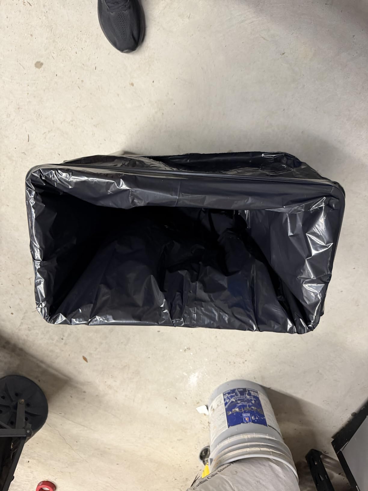 Rubbermaid Commercial Products Slim Jim Plastic Rectangular Trash/Garbage Can With Venting Channels, 23 Gal, Black, for Kitchen/Office/Workspace customer photo 2