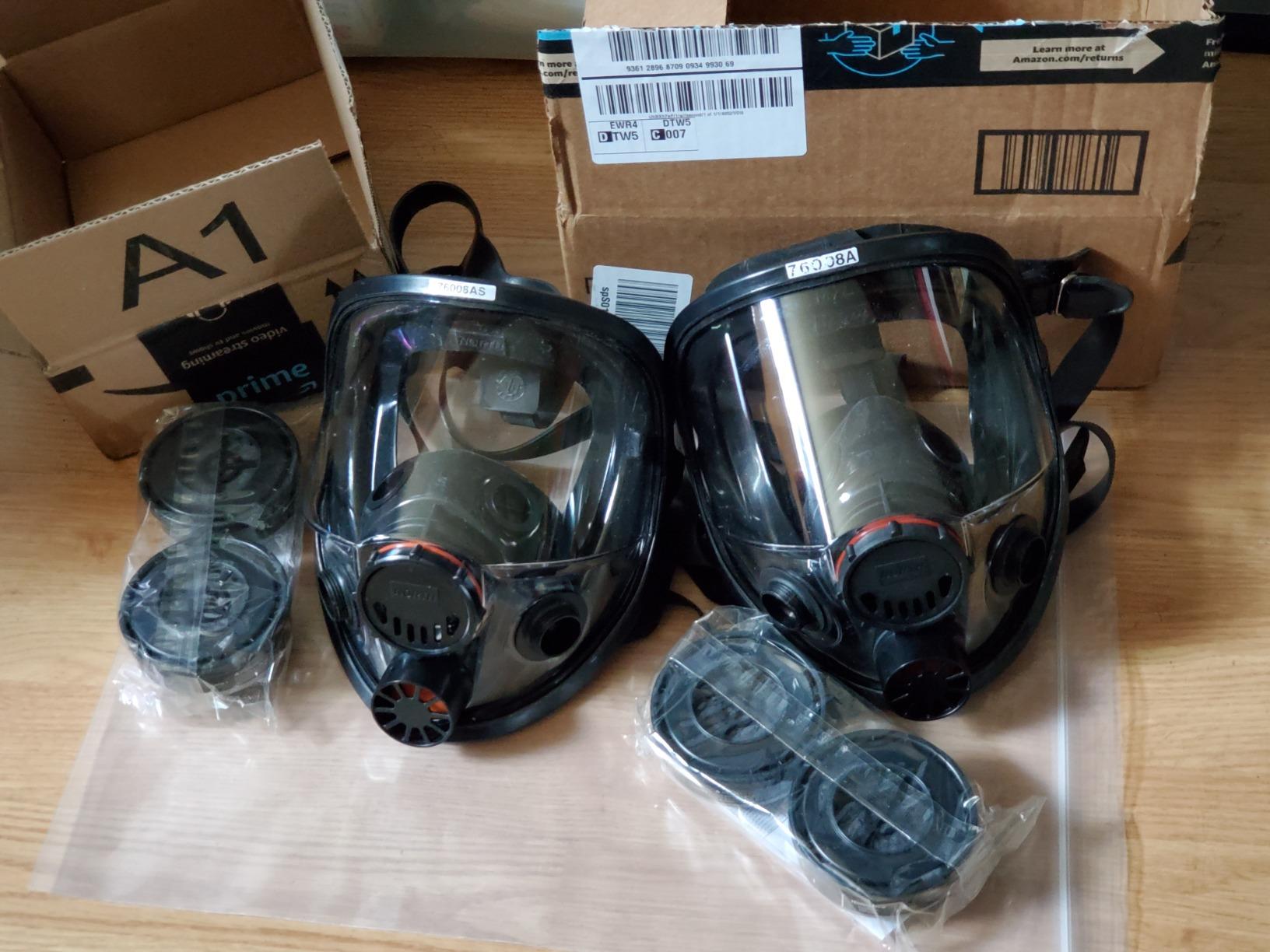 Miller Honeywell Safety Products 760008A Safety Products, 7600 Series Full Facepiece Respirator, Dual Cartridge, Medium/Large customer photo 2