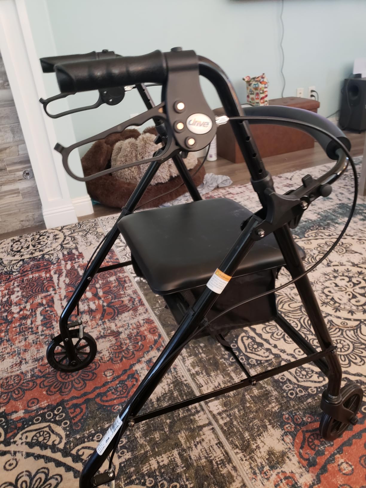 Drive Medical Aluminum Rollator Walker, Padded Seat, 6-Inch Wheels, Black customer photo 2