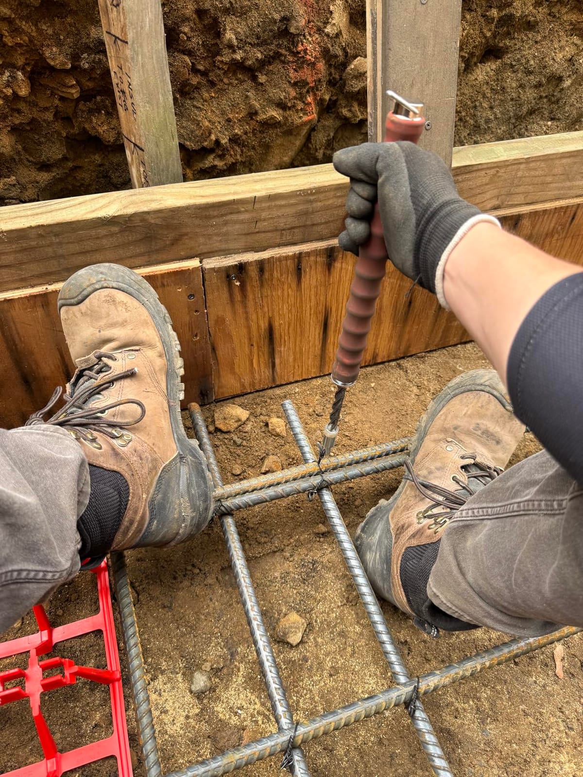 MARSHALLTOWN QLT Pull Tie Wire Twister, 12 Inch, Concrete Rebar Tie Tool customer photo 1