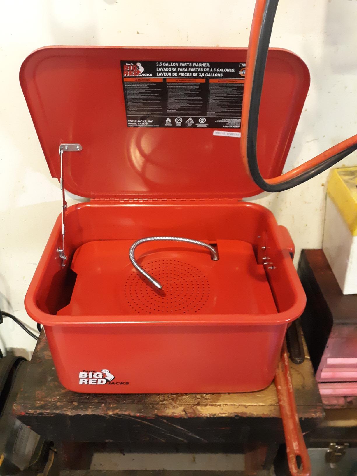 BIG RED T10035 Torin Portable Steel Cabinet Parts Washer with 110V Electric Pump, 3.5 Gallon Capacity, Red customer photo 2