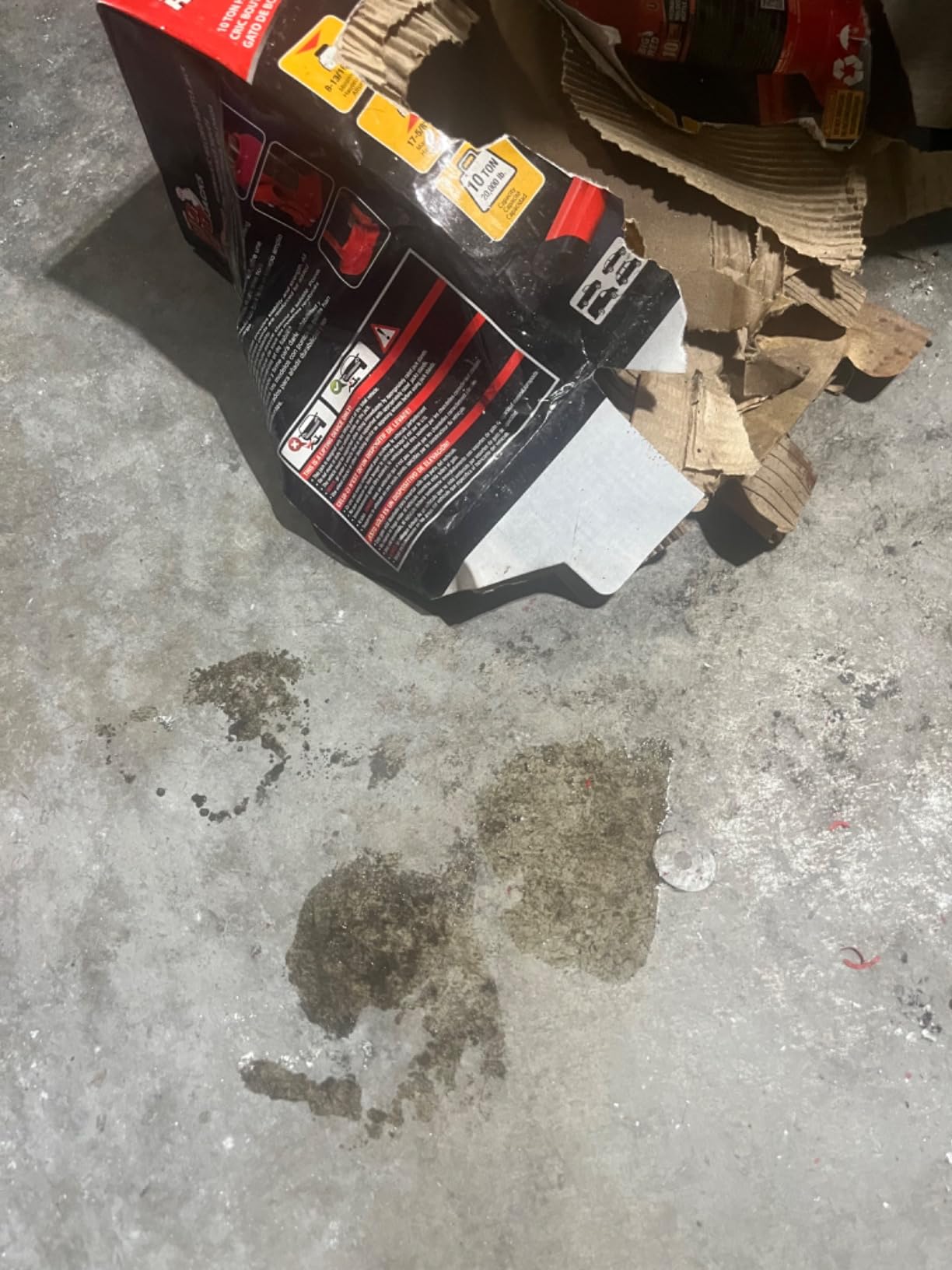 BIG RED T91003B Torin Hydraulic Welded Bottle Jack, 10 Ton (20,000 lb) Capacity, Red customer photo 1