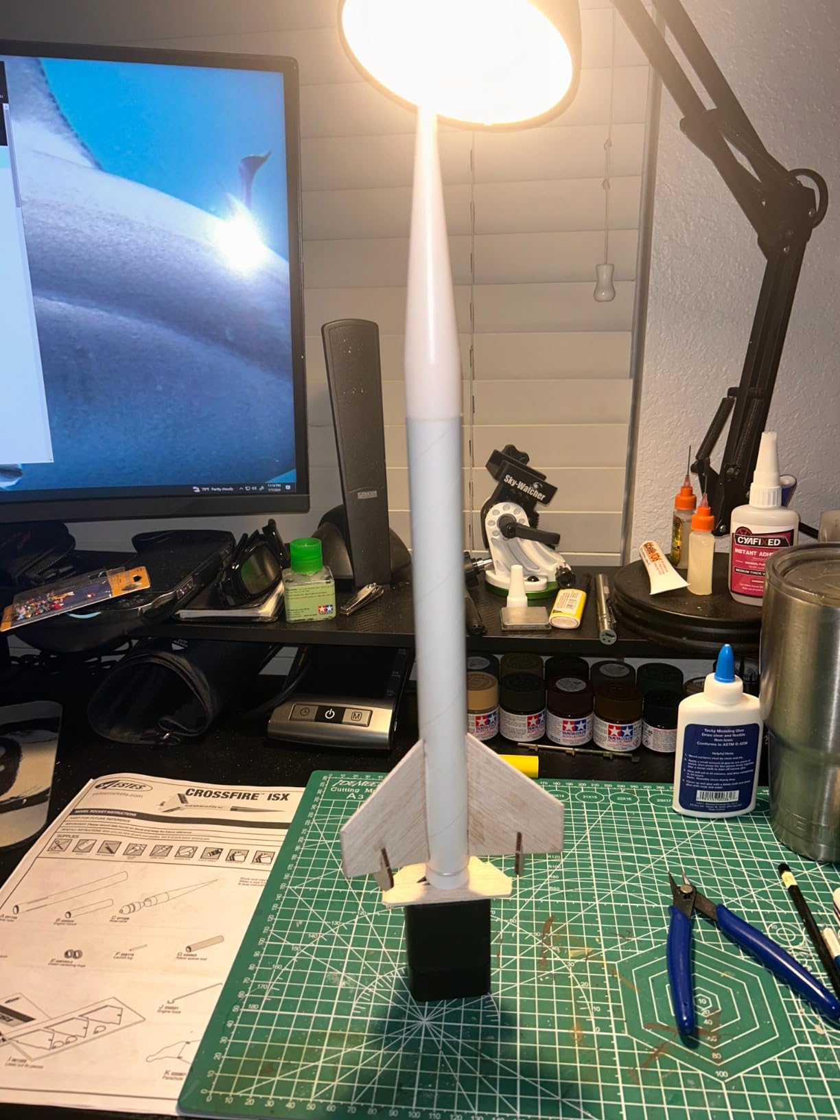 Estes 1469 Tandem X Rocket-Building Kit, Beginner Flying-Rocket Model Kit for Ages 10+, Includes Launch Pad and Controller customer photo 2
