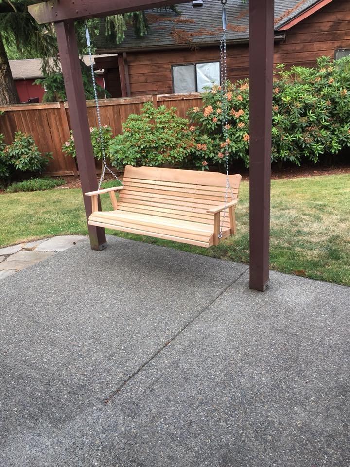 5' Natural Cedar Porch Swing, Amish Crafted, Includes Chain & Springs customer photo 2