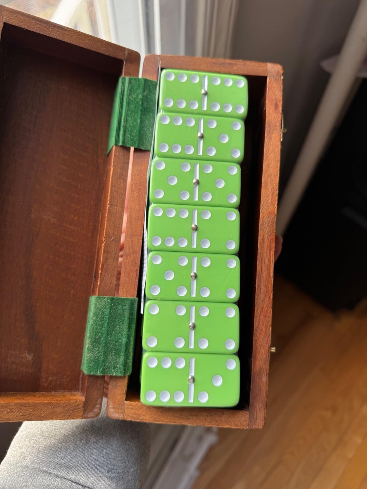 Marion Domino Double Six Black Jumbo Tournament Professional Size with Spinners in Dovetail Sheesham Wood Box customer photo 1