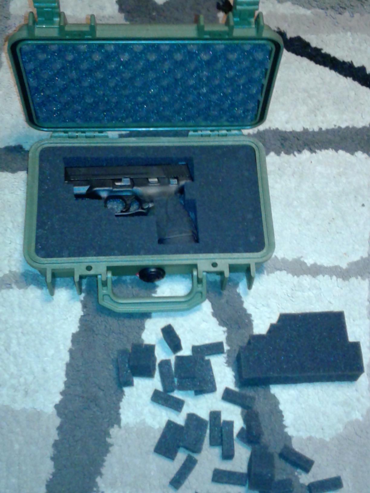 Pelican 1170 Case with Foam (Silver) customer photo 2