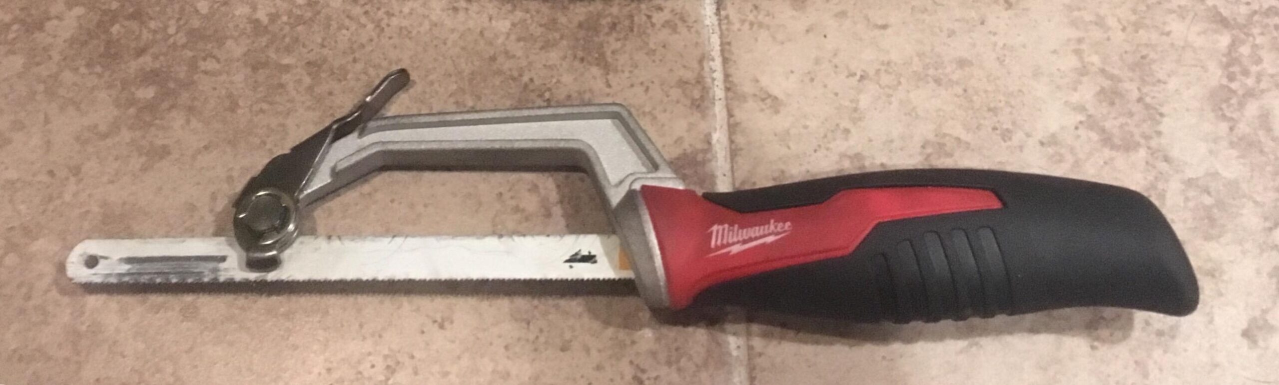 Milwaukee 48-22-0012 Compact Hand Operated Hack Saw w/ Tool-Less Blade Change (10 Inch Blade Included) customer photo 1