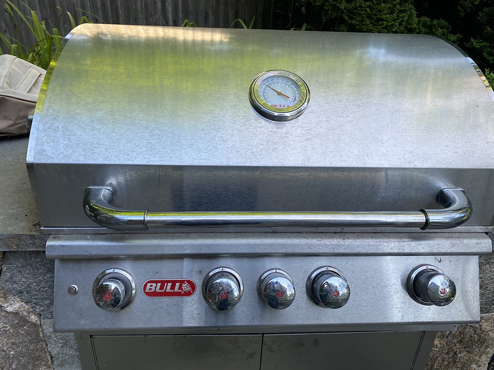 Bull Outdoor Products Angus 75,000 BTU Built-In Grill Head – Liquid Propane customer photo 2