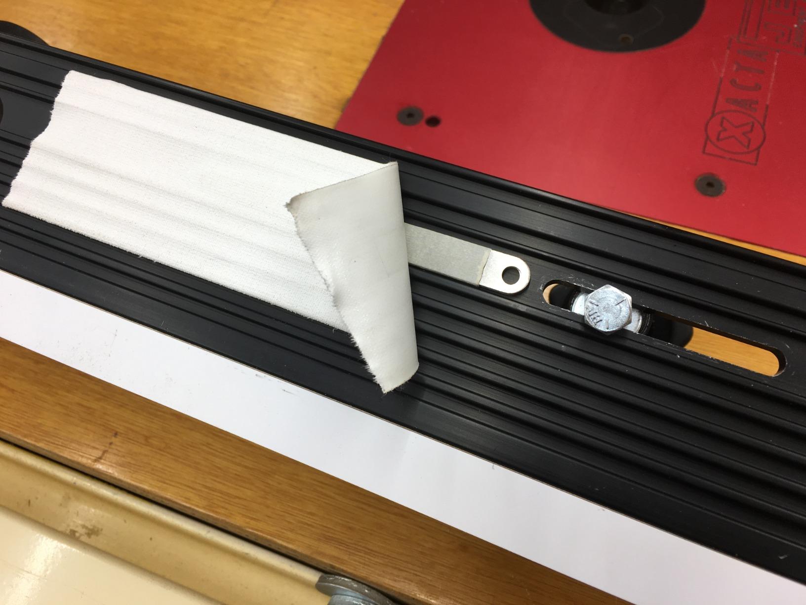 32 inch Deluxe Router Table Fence with Featherboard customer photo 1