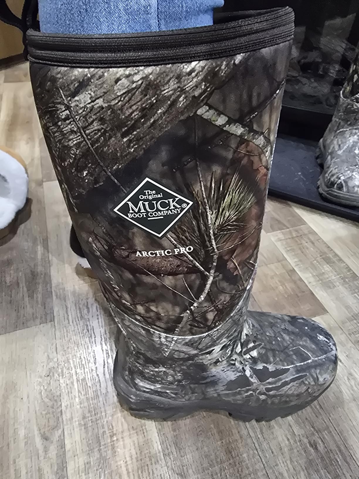 MUCK Men's Arctic Pro Insulated Boot customer photo 2