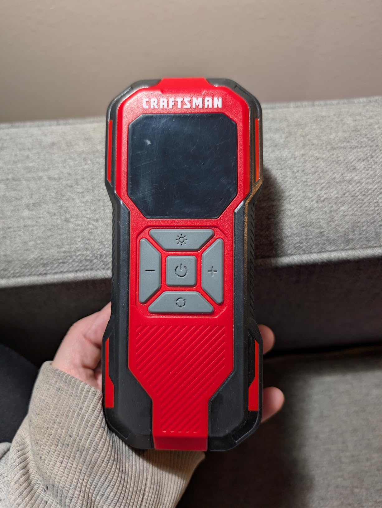 CRAFTSMAN Tire Inflator Portable Air Compressor, Cordless Mini Air Pump for Car Tires with Digital Tire Pressure Gauge, 6000mAh Battery Powered Air Pump, Max Pressure 150 PSI, 12V DC Corded customer photo 2