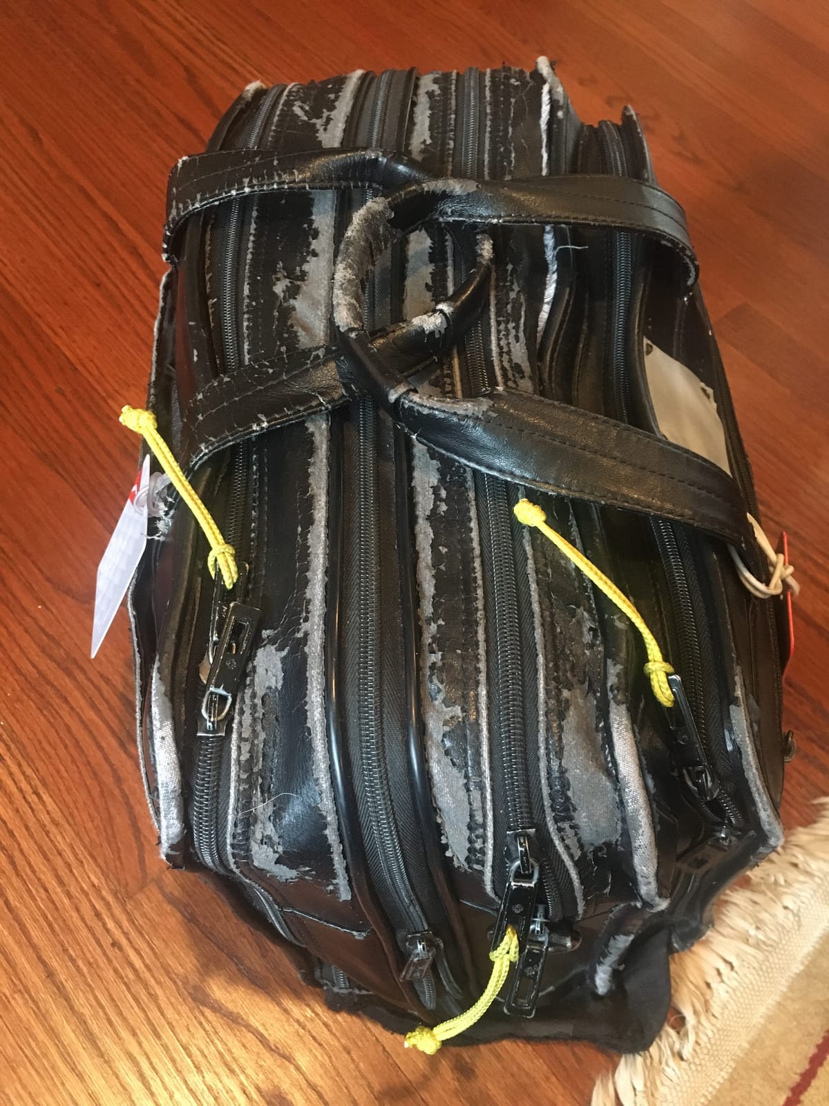 Samsonite Leather Expandable Briefcase, Black, One Size customer photo 1