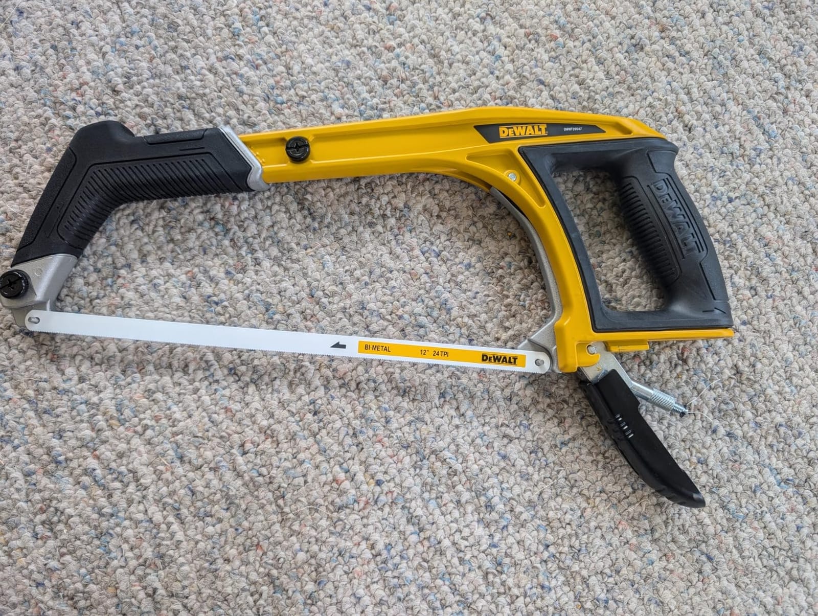 DEWALT Hack Saw, 5-in-1 (DWHT20547L) customer photo 1