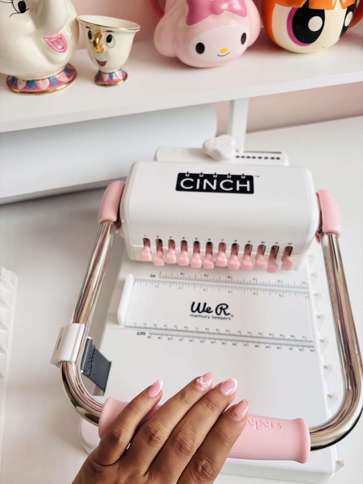 We R Memory Keepers Cinch Book Binding Machine Version 2, Mint, Easy to Use, Slide Ruler, Spiral Binding, Professional Books, Notebooks, Calendars customer photo 2