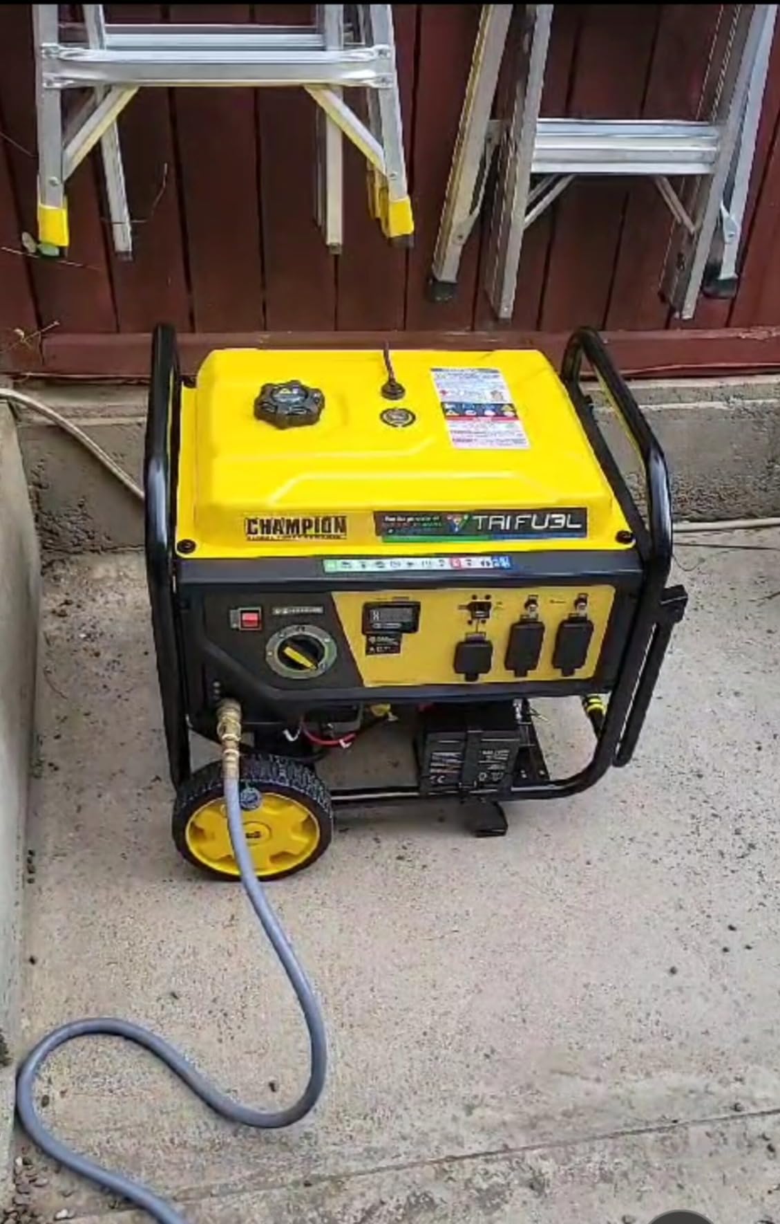 Champion Power Equipment Weather-Resistant Storage Cover for 4800-11,500-Watt Portable Generators customer photo 2