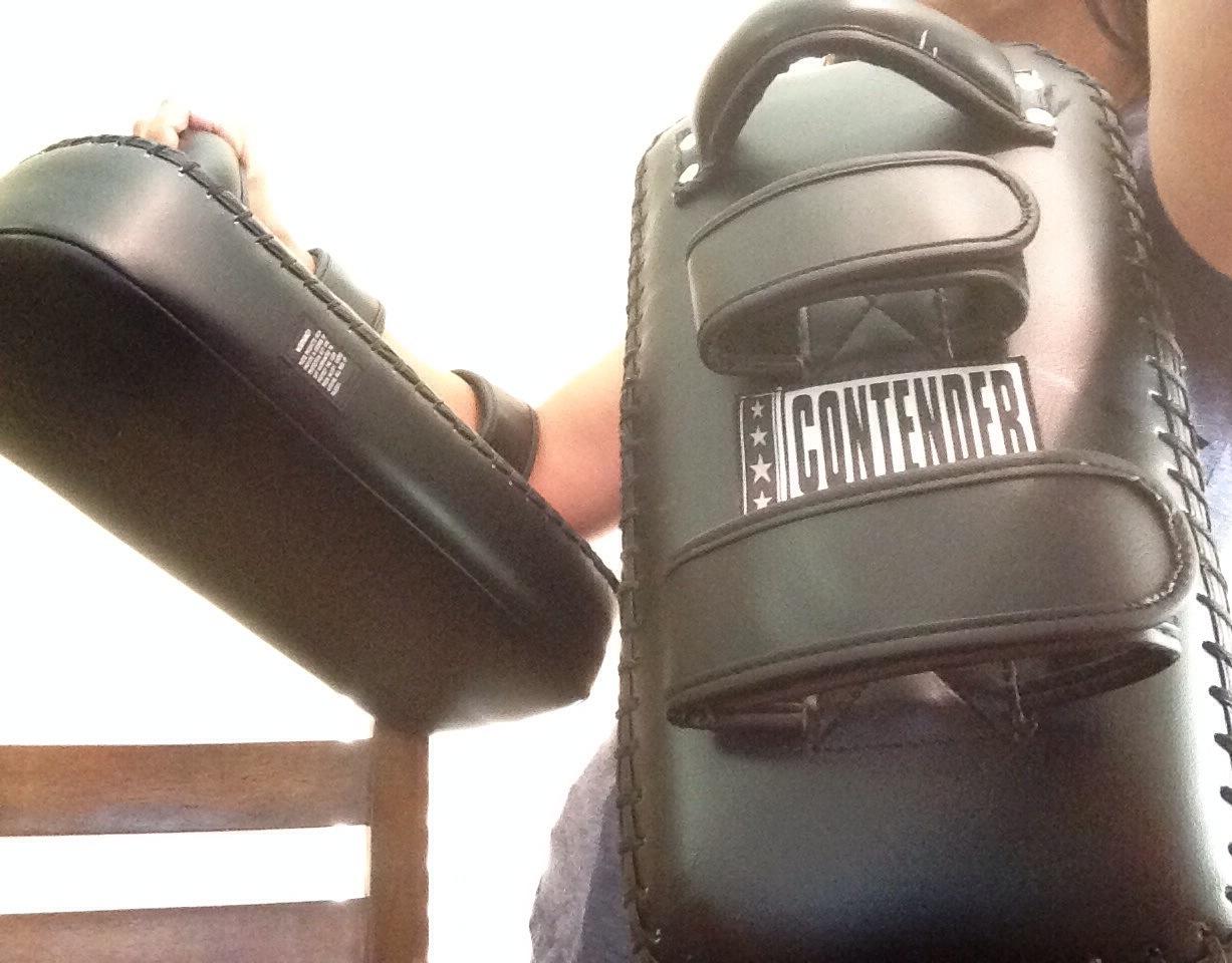 Contender Fight Sports MMA Muay Thai Pads (Pair) customer photo 1