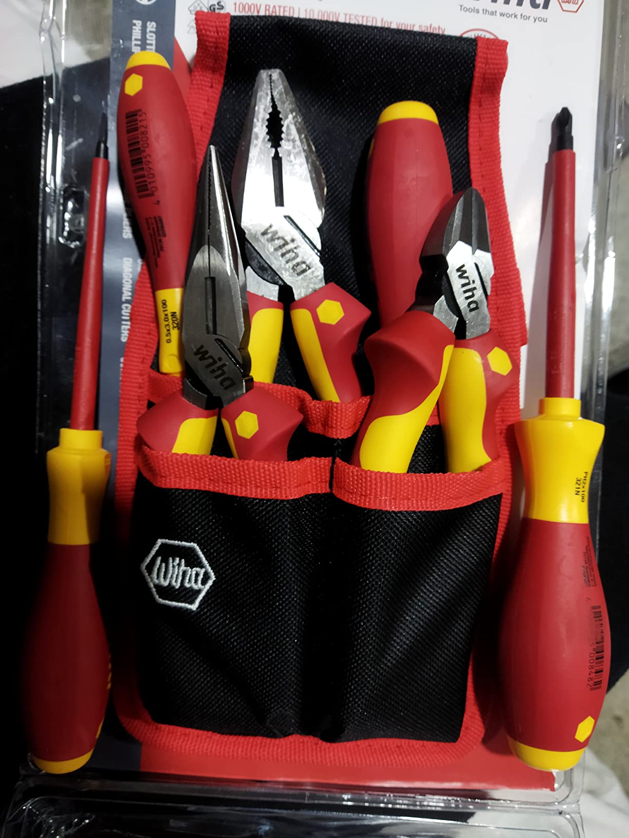 Wiha 32985 7 Piece Insulated Industrial Pliers and Screwdriver Set customer photo 1