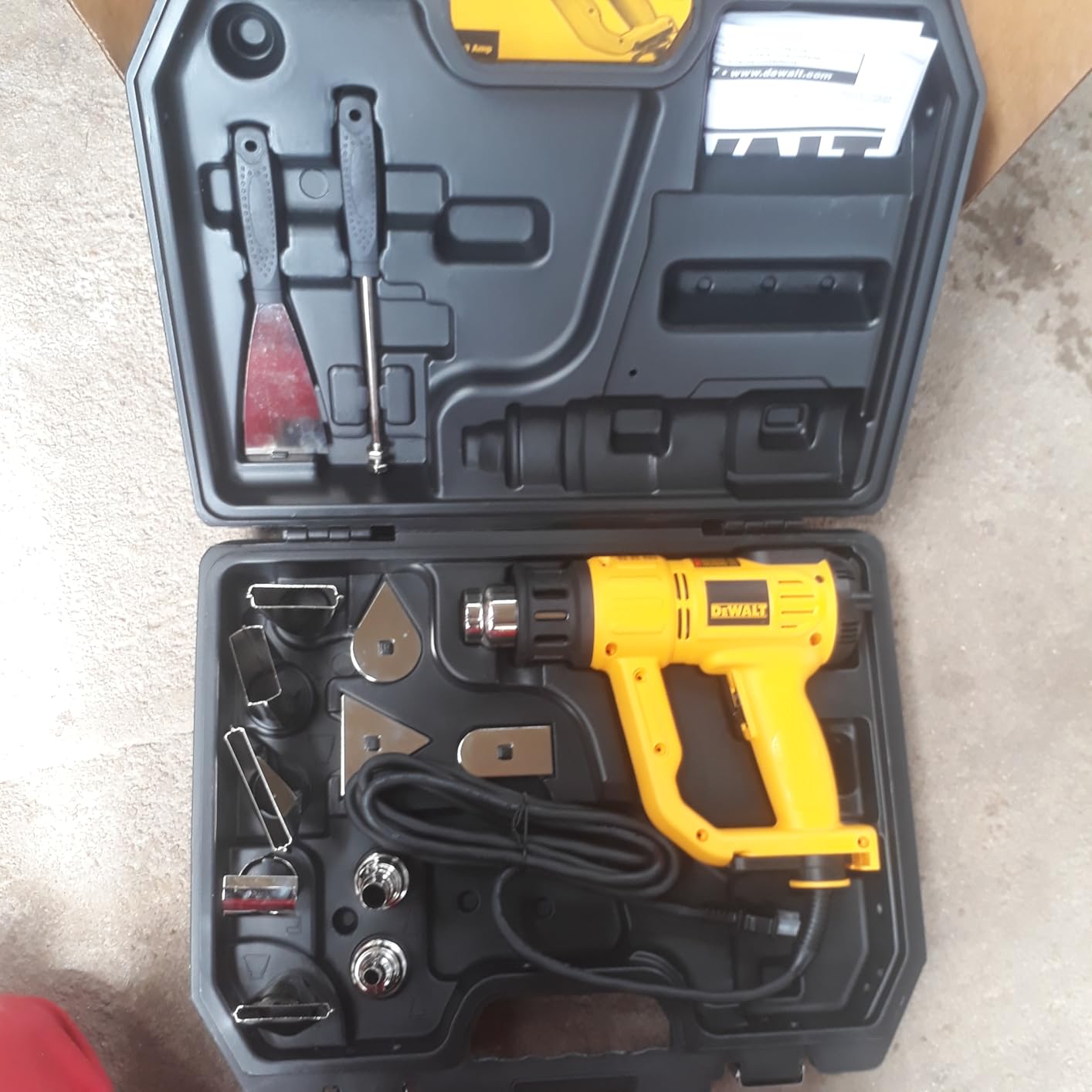 DEWALT Classic Heat Gun with LCD Display & Hard Case/Accessory Kit (D26960K), Yellow customer photo 2