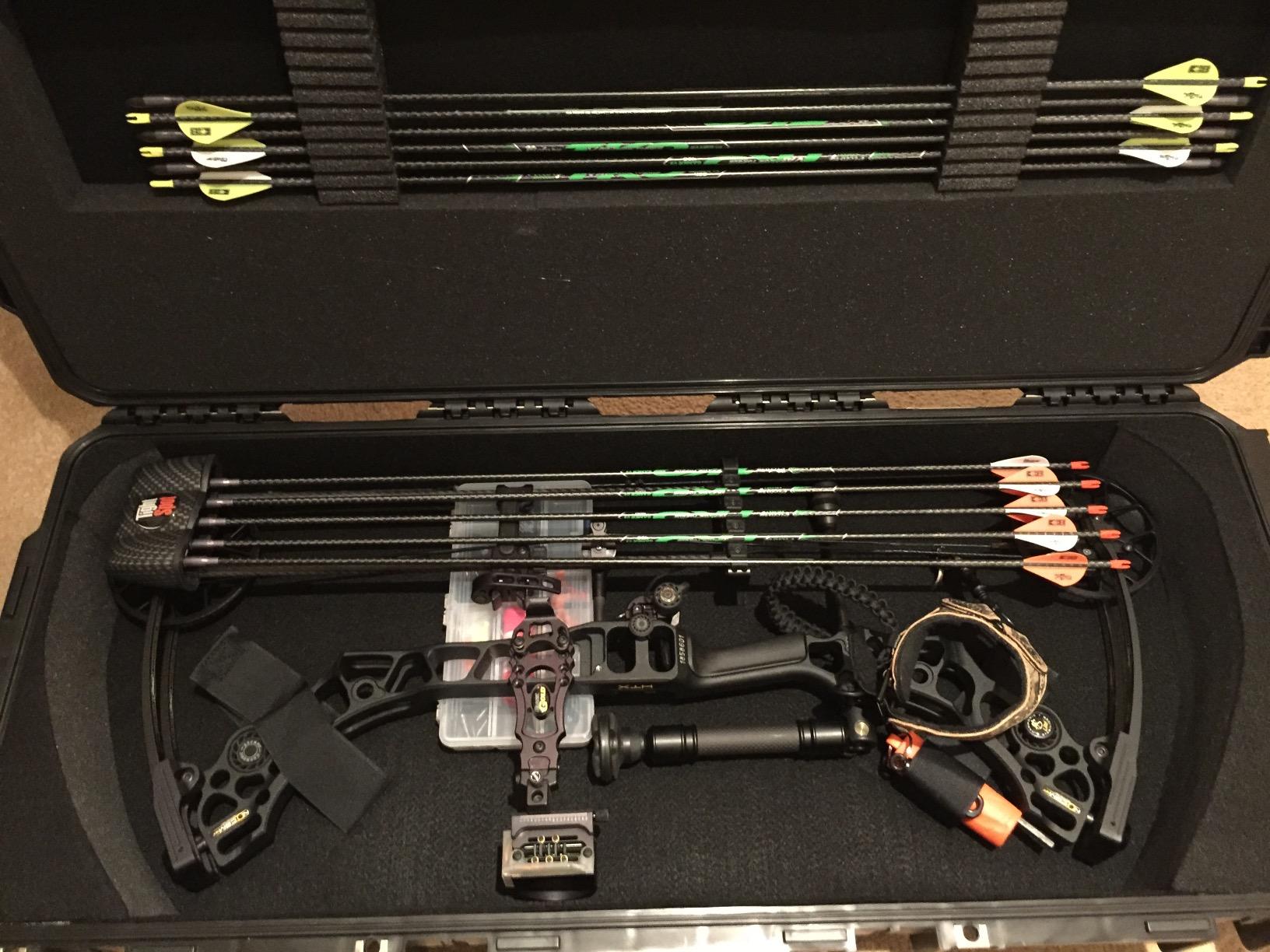 SKB iSeries Small Black Bow Case, Durable Archery Bow Storage, Waterproof, customer photo 1
