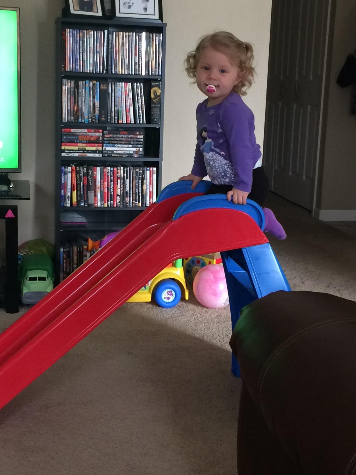 Little Tikes First Slide for Kids, Easy Set Up for Indoor Outdoor, Easy to Store, for Toddlers Ages 18 Months - 6 years customer photo 2
