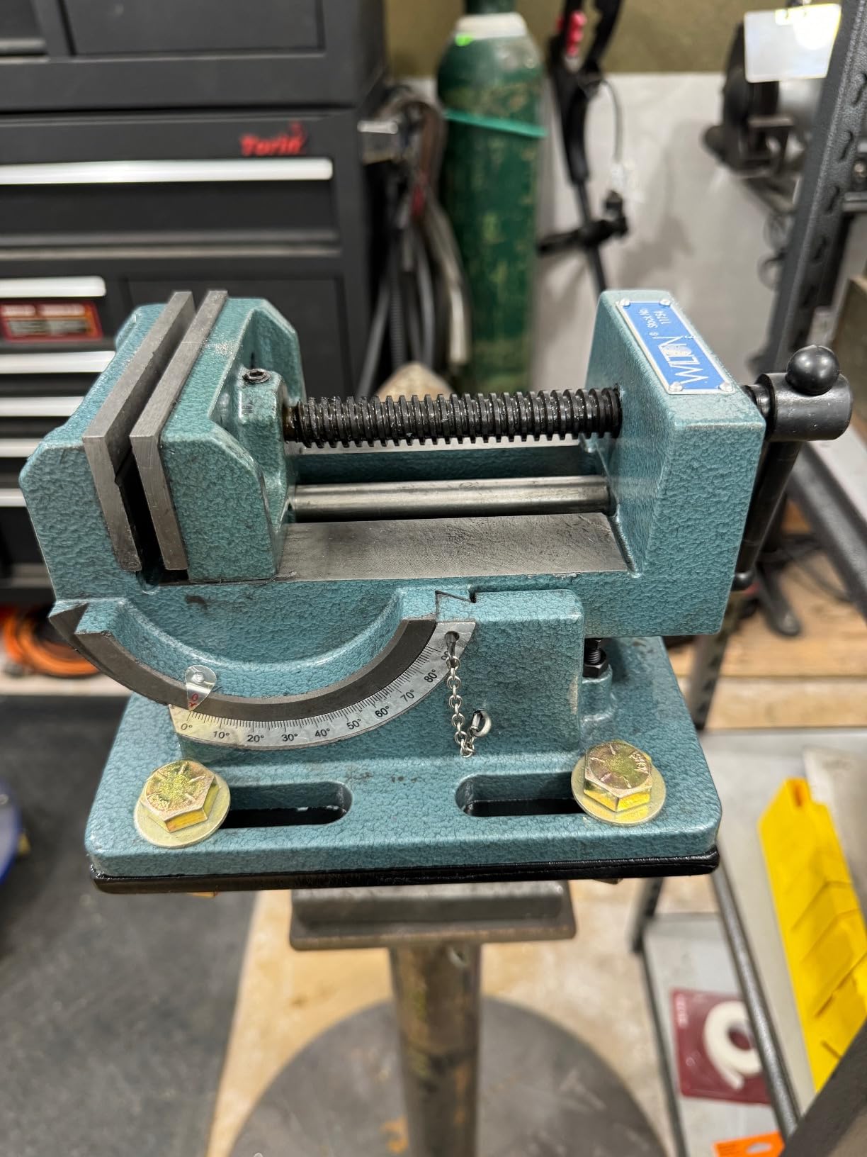 Wilton Cradle-Style Angle Drill Press Vise, 3