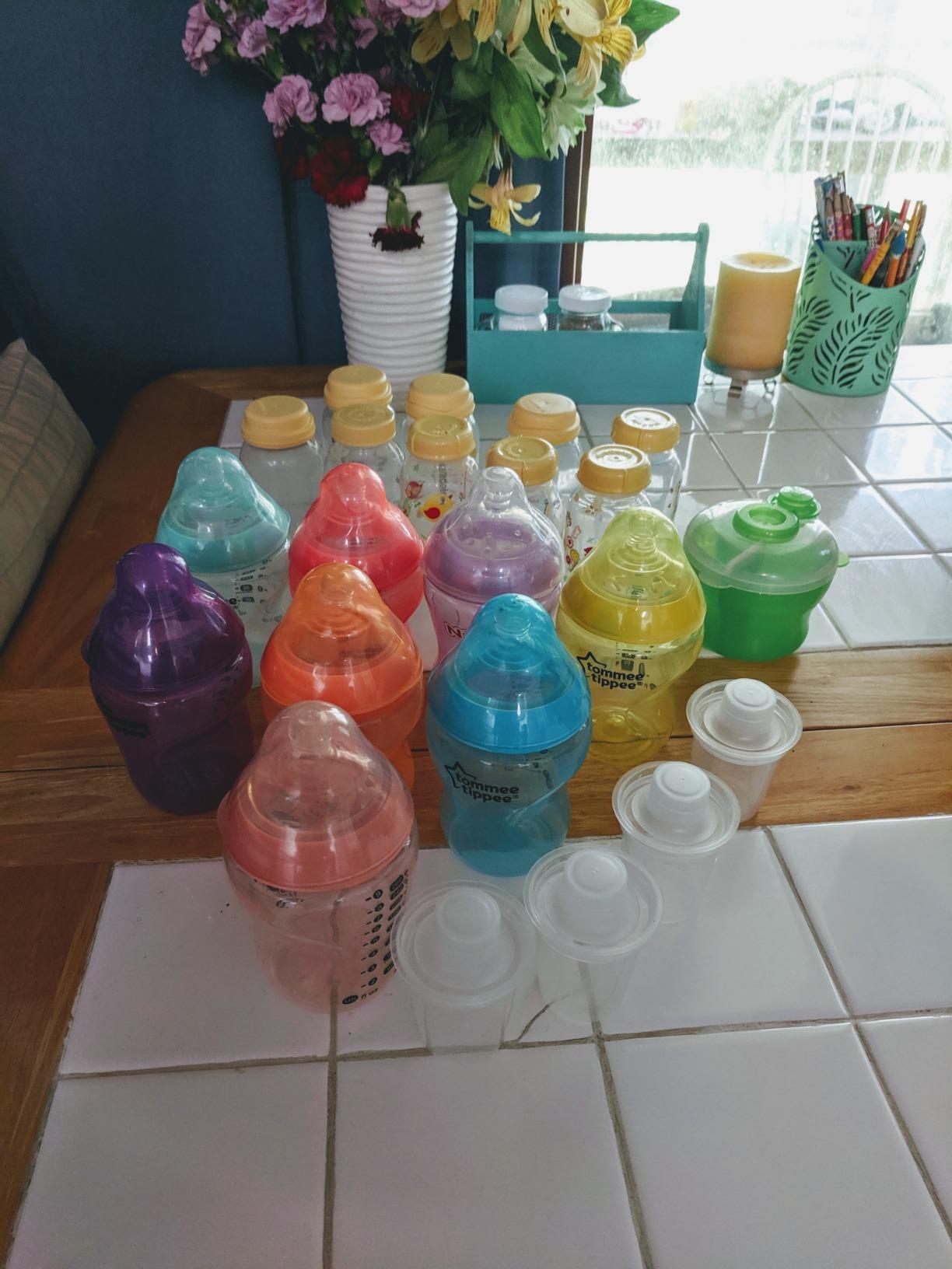 Medela 5oz Breast Milk Collection & Storage Bottles | 6 Ct customer photo 1