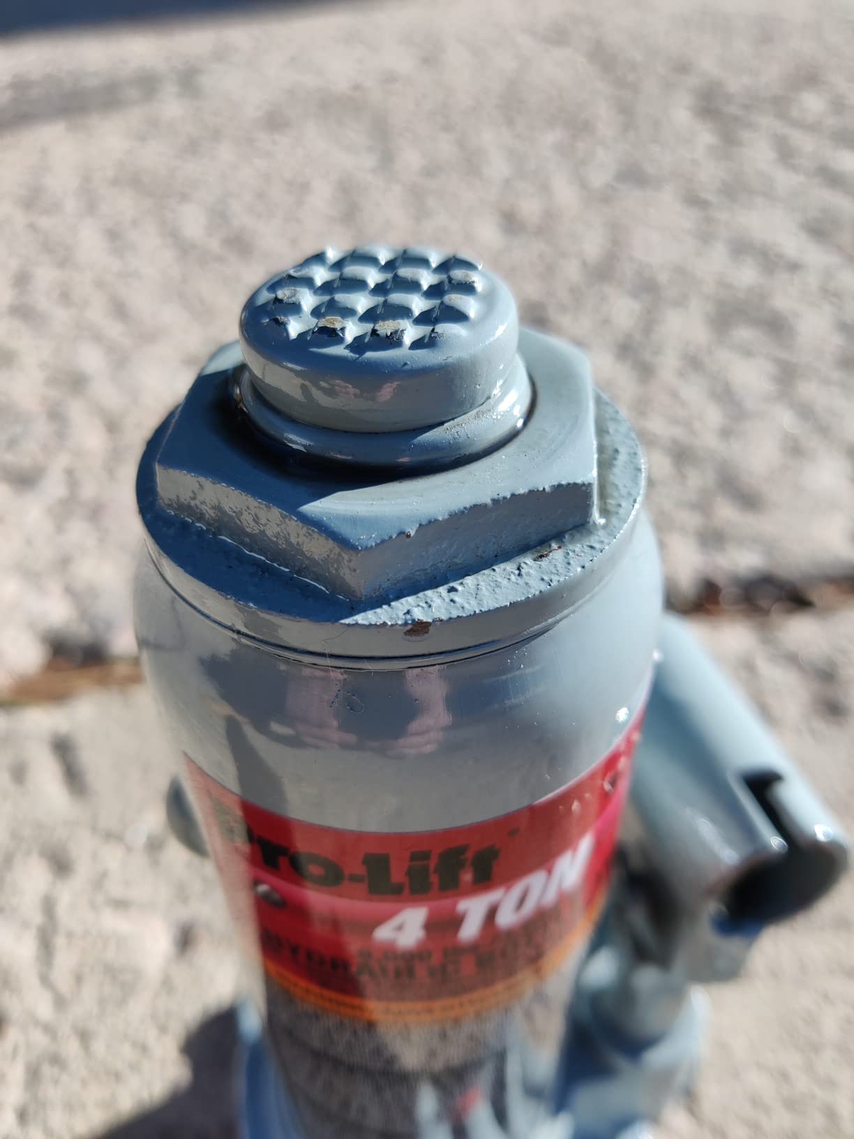 Pro-Lift B-004D Grey Hydraulic Bottle Jack for Truck - 4 Ton Capacity customer photo 2