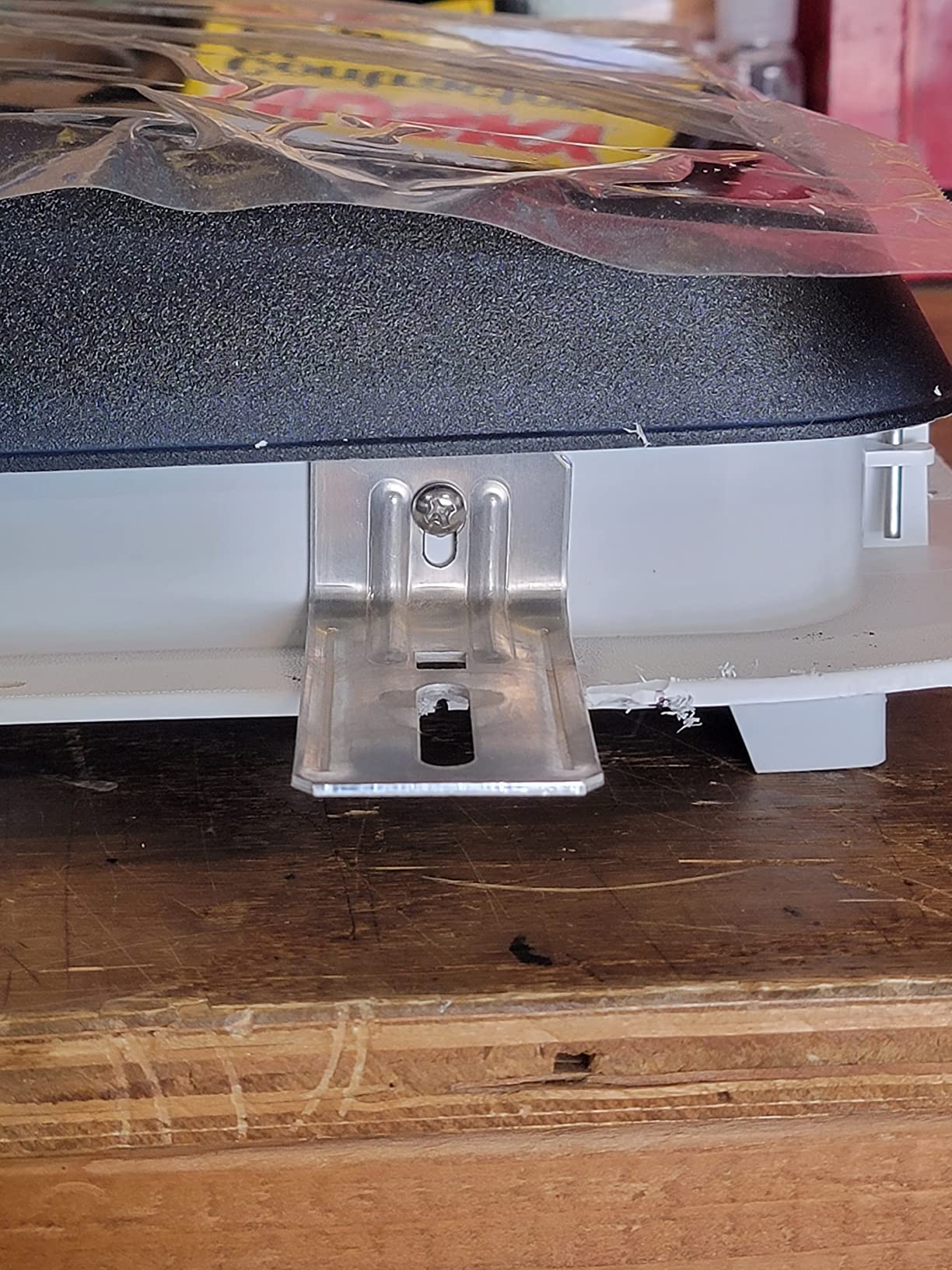 Fan-Tastic Vent 801250 1250 Series Vent - White customer photo 1