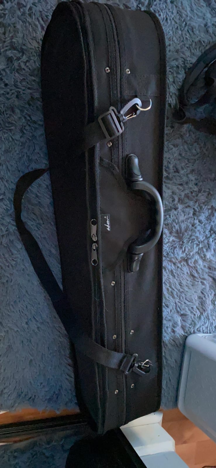 ADM 4/4 Full Size Violin Hard Case Basic Professional Triangular Shape Backpack, Super Light Suspension, Black customer photo 1