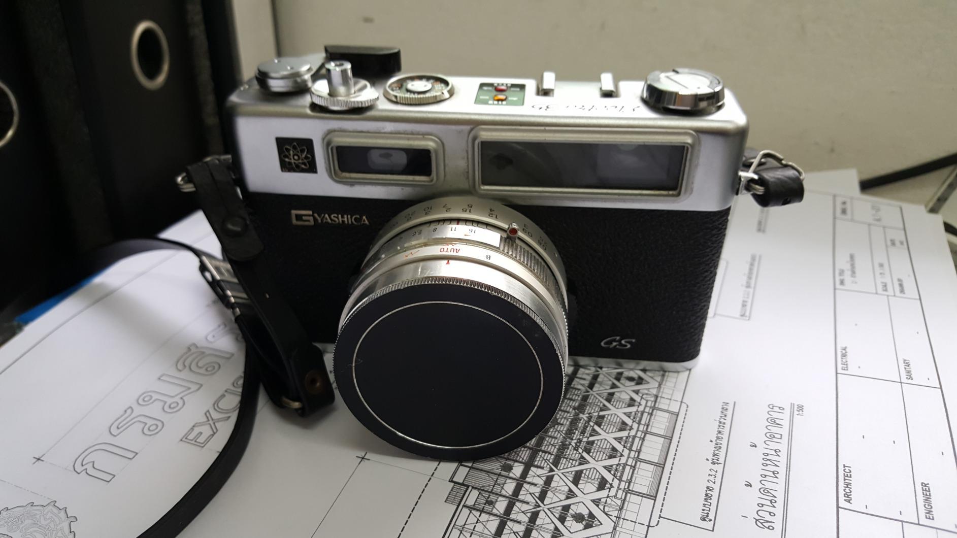 Yashica Electro 35 Rangefinder Film Camera w/ Yashinon DX 1:1.7 f=45mm Lens customer photo 1
