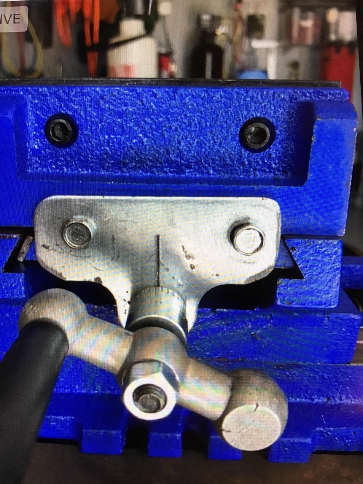 HFS(R) 2 Way 4-Inch Drill Press X-Y Compound Vise Cross Slide Mill customer photo 1
