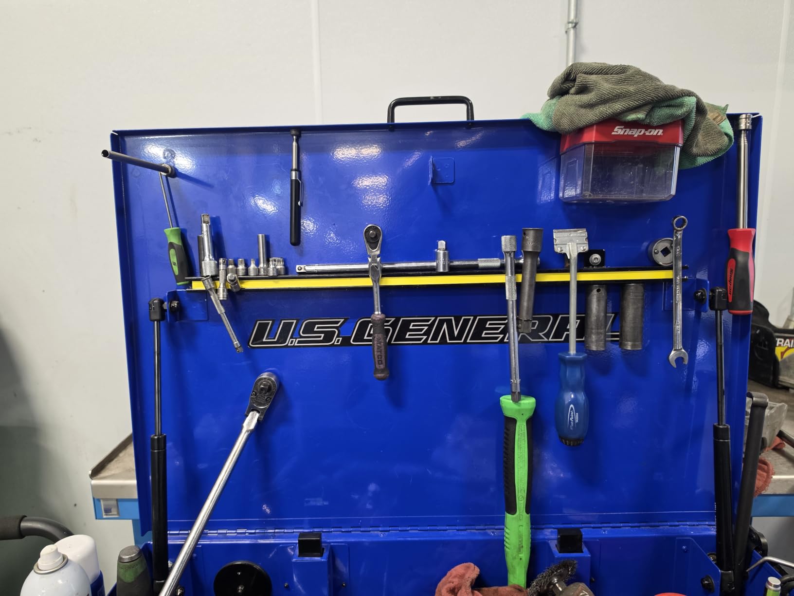 Master Magnetics 24