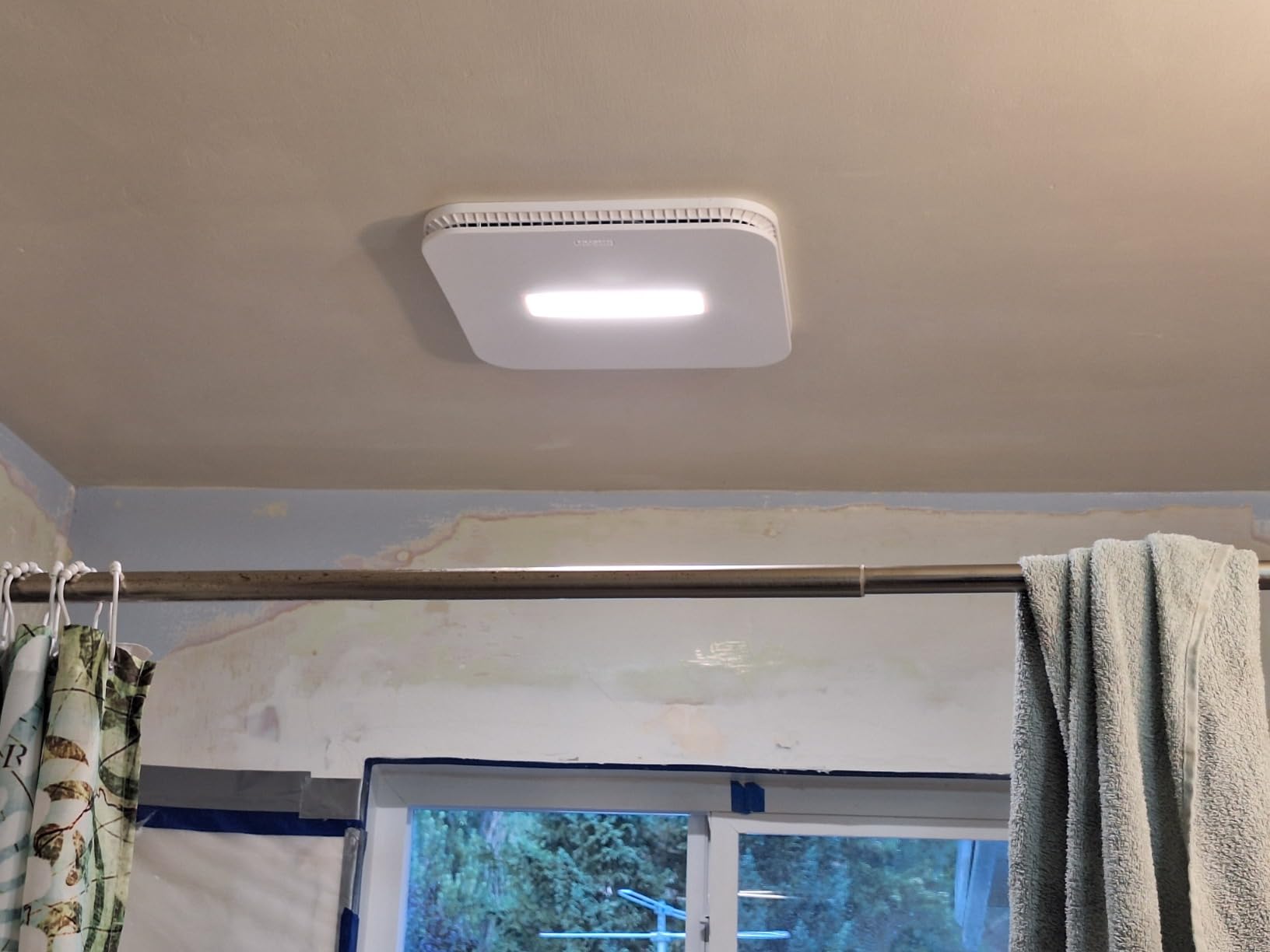 Broan-NuTone AE80LK Ventilation with LED CleanCover and Roomside Installation, ENERGY STAR Certified, 80 CFM, 0.7 Sones, White customer photo 2