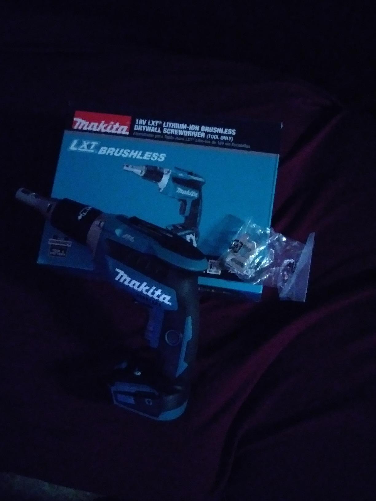 Makita XSF03Z 18V LXT Lithium-Ion Brushless Cordless Drywall Screwdriver (Bare Tool Only) customer photo 2
