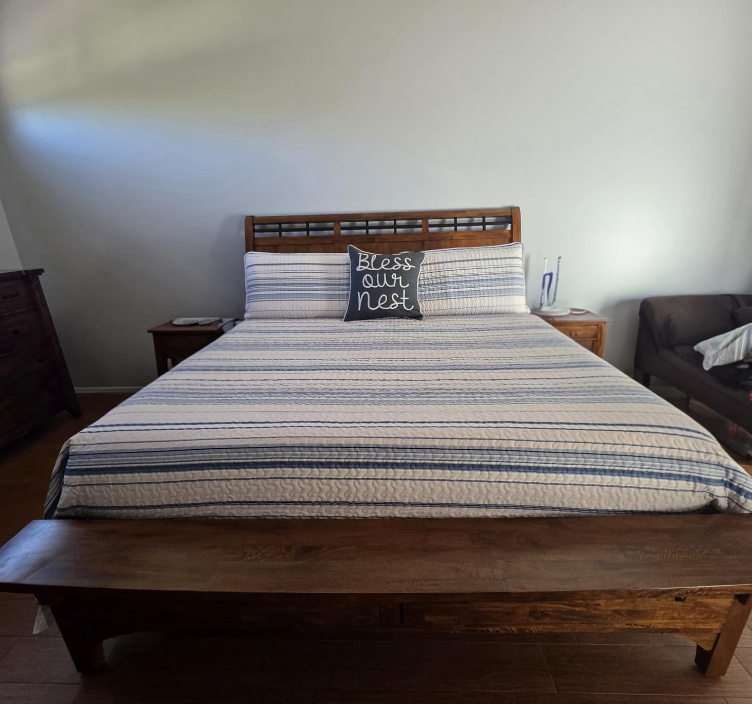 White Queen Quilt Bedding Set with 2 Pillow Shams, White Quilts Full Size | Lightweight Bedding Quilts Queen Size Bedspread, Oversized Quilted Coverlet Full Size Bed Spread, Southshore Fine Living, Inc customer photo 1