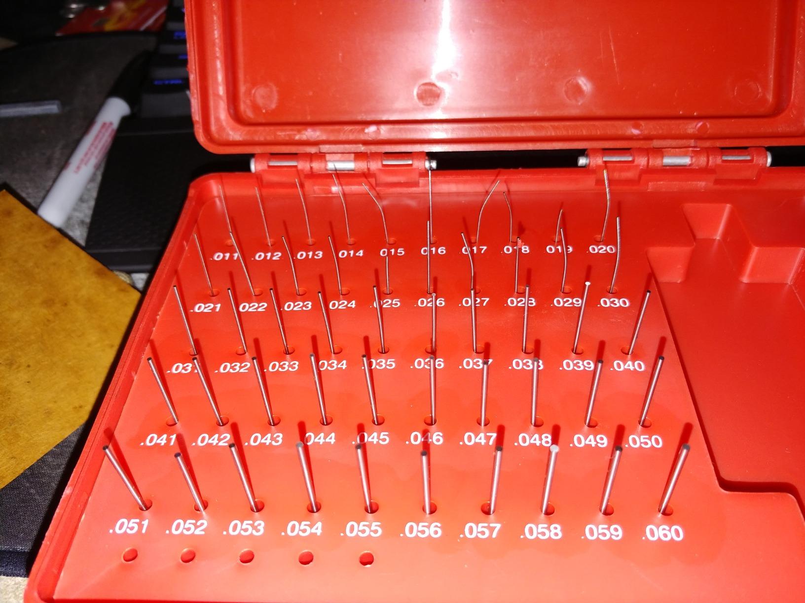 HFS (R) Pin Gauge Set, 190-Piece Minus Pin Gage Set M1(-), 0.061-0.250 Inch, 0.001 Inch Increments customer photo 2