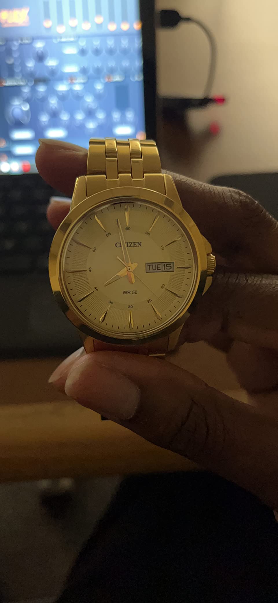 Citizen Quartz Mens Watch, Stainless Steel, Classic, Gold-Tone customer photo 1