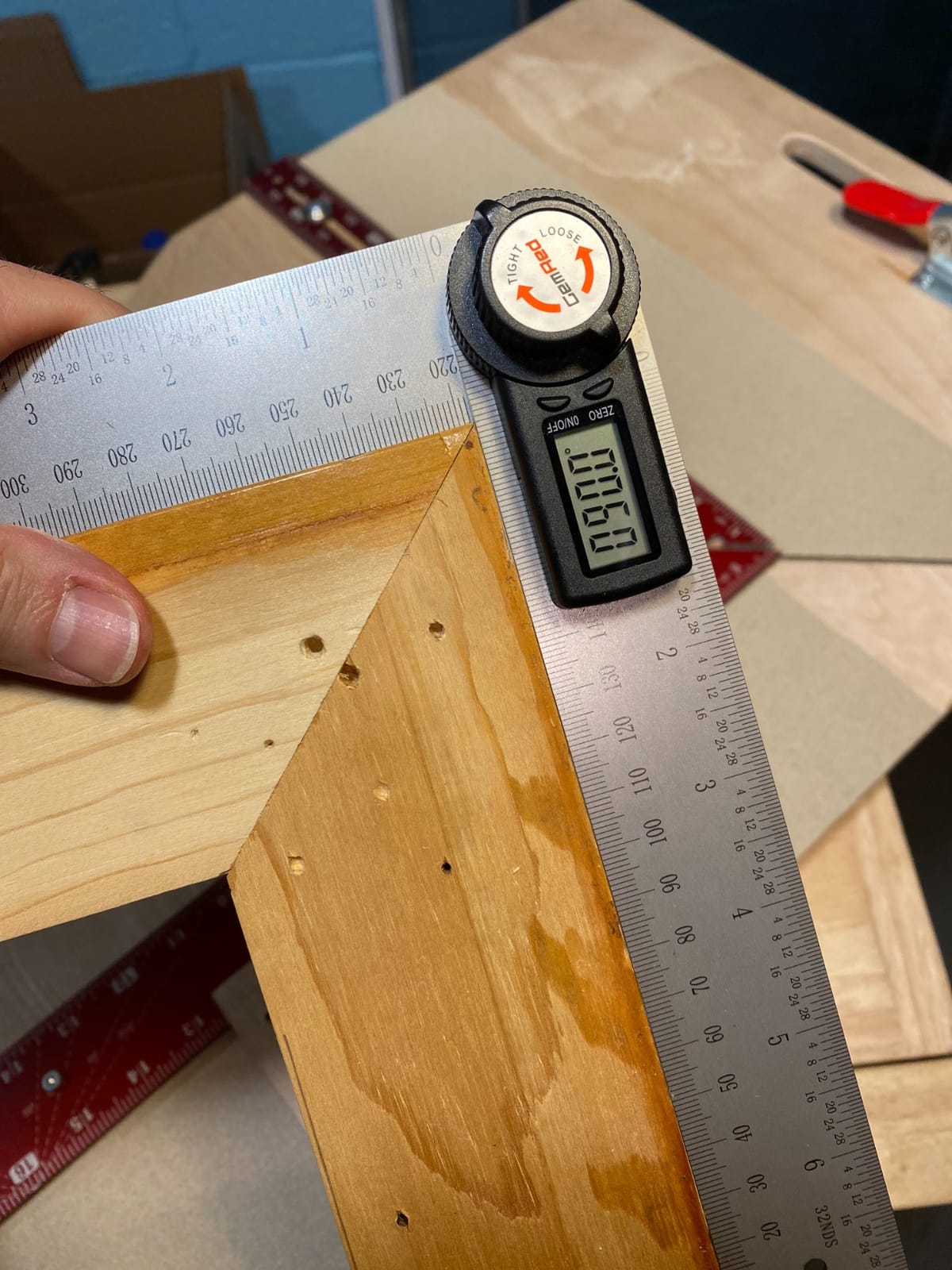 GemRed 82305 Digital Angle Finder Protractor Stainless Steel 7inch 200mm | Black Button customer photo 1