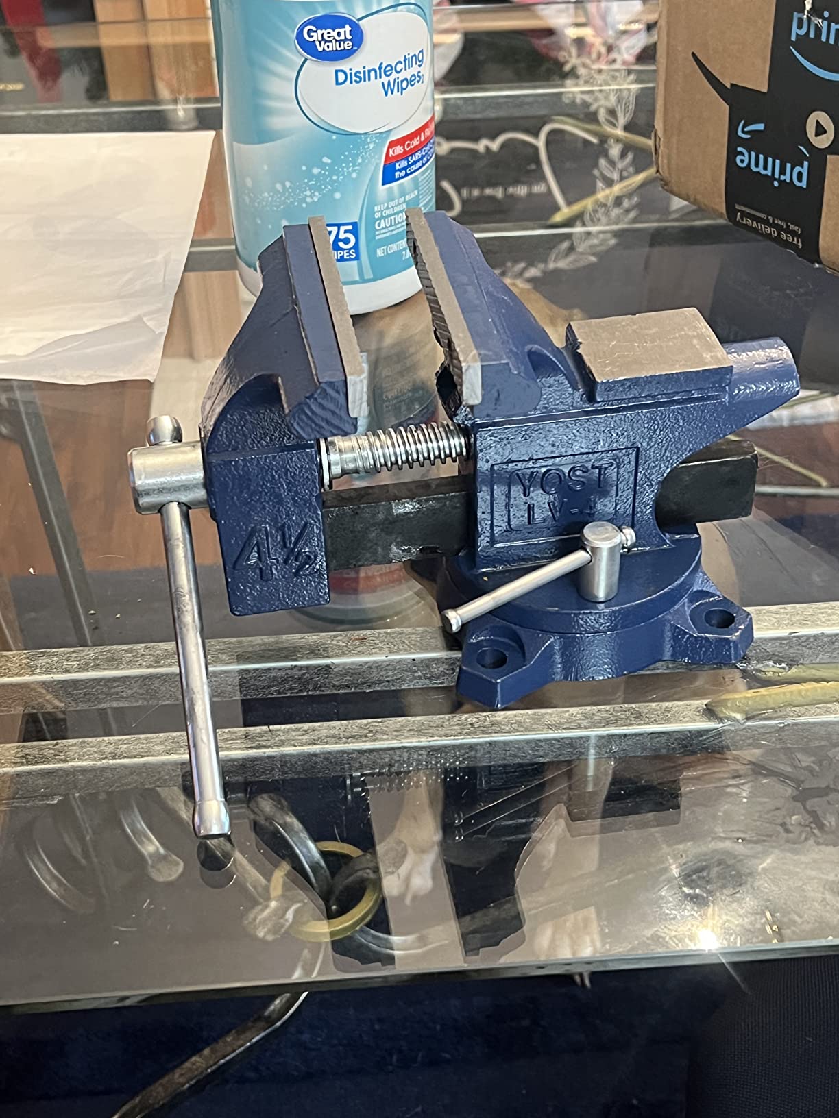 Yost Vises LV-4 Homeowner's Vise | 4.5 Inch Jaw Width with a 3 Inch Jaw Opening Home Vise | Secure Grip with Swivel Base | Blue customer photo 2