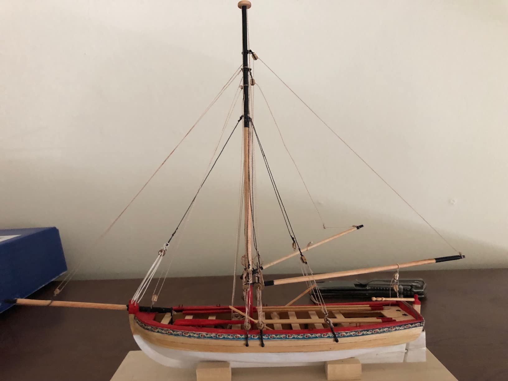 Model Shipways 18th Century Longboat Wood Model Kit 1:48 Beginner to Intermediate Level True Plank-on-Frame Model Boat Kit for Adults to Build customer photo 2
