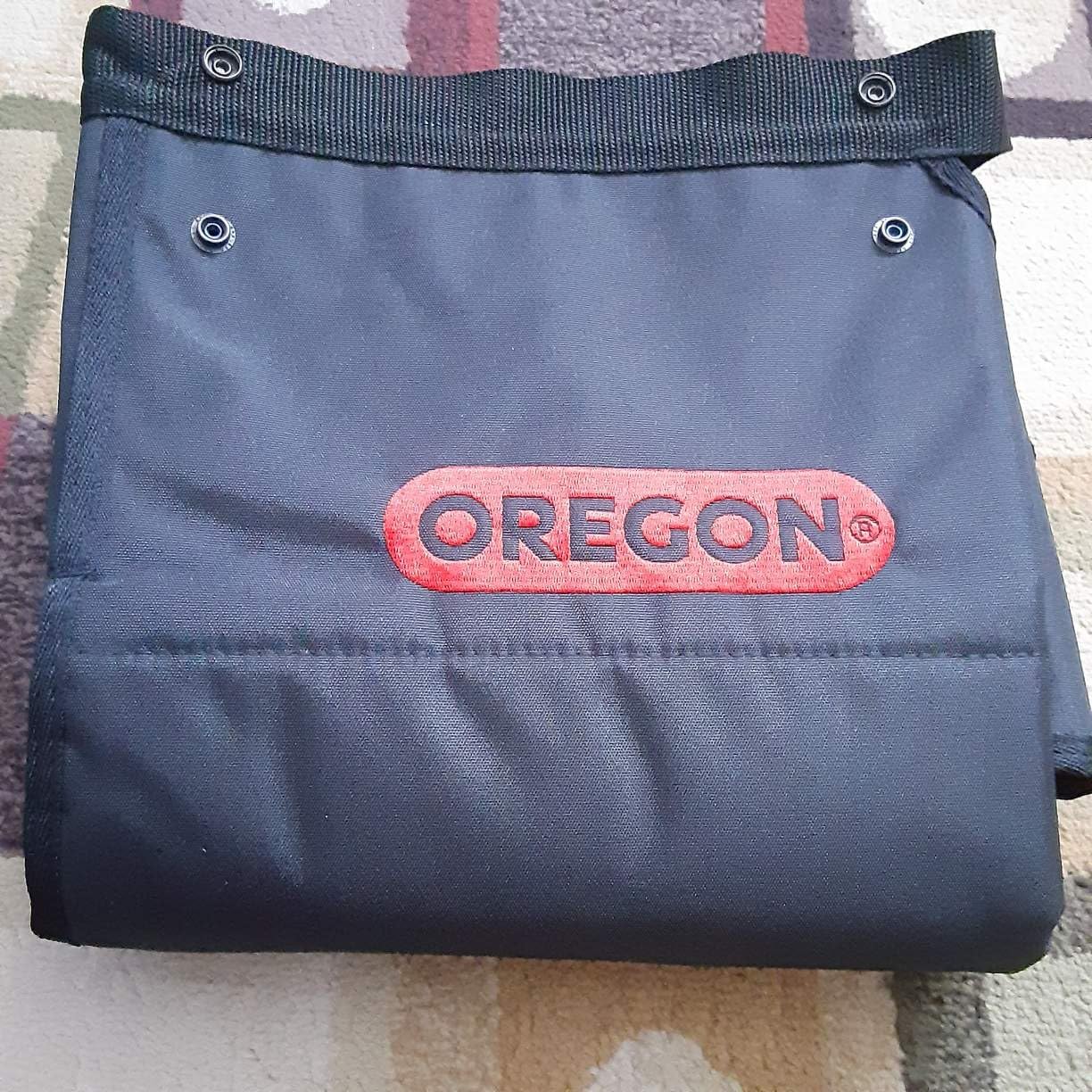 Oregon Protective Chainsaw Chaps for Cutting & Logging, One Size Fits All customer photo 2