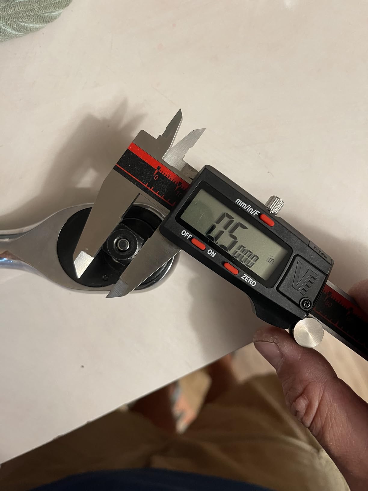 VINCA IP54 Grade Digital Caliper, DCLA-0605 6 Inch/150mm, Inch/Millimeter/Fraction Conversion, Stainless Steel, Large LCD Screen customer photo 1