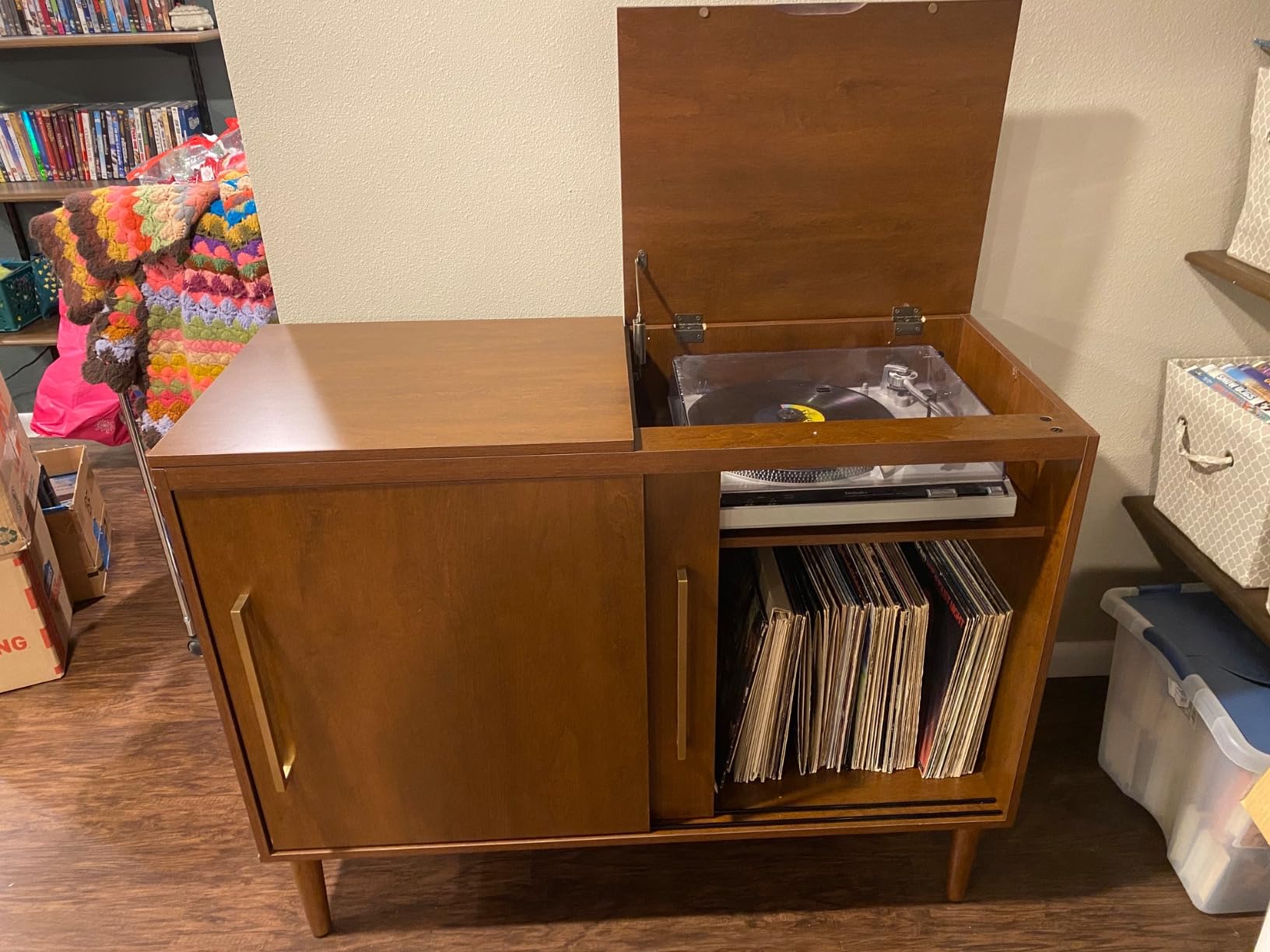 Crosley Furniture Everett Media Console and Record Player Stand with Storage for Vinyl Records, Mahogany customer photo 2