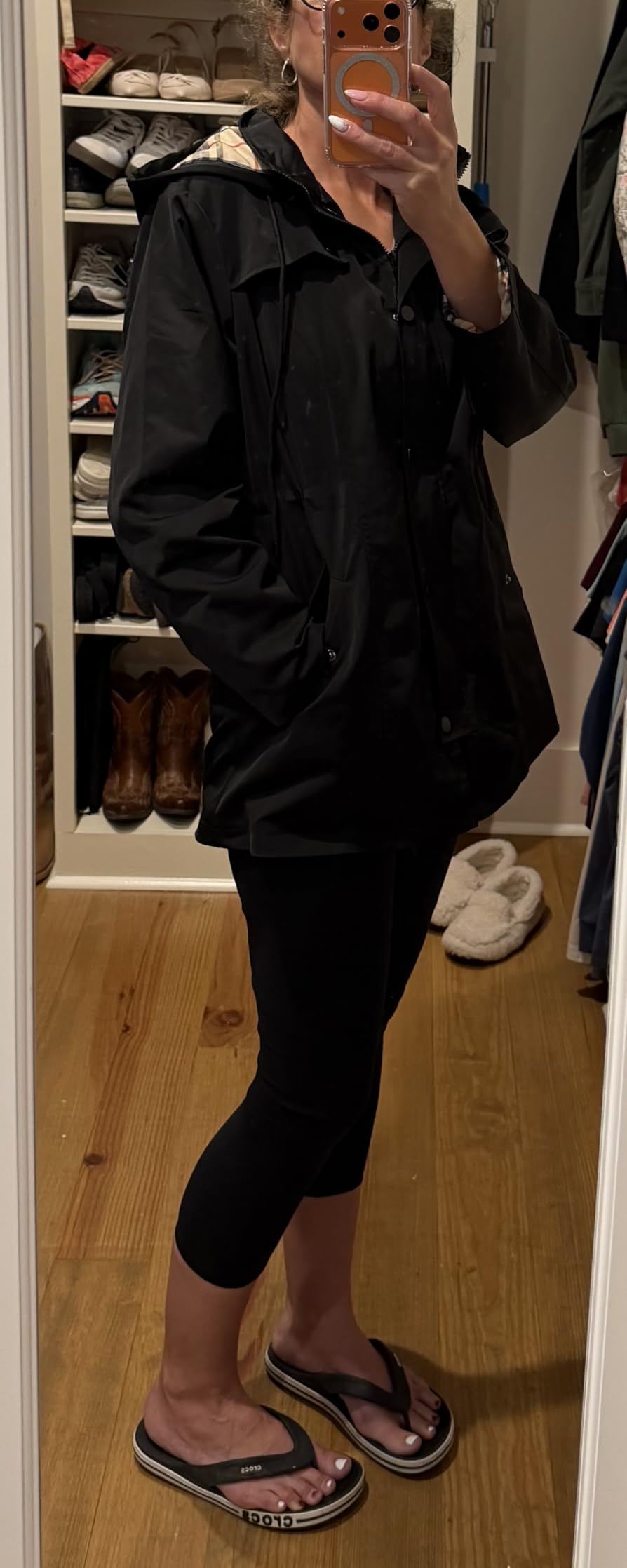 Women's Long Hooded Rain Jacket Outdoor Raincoat Windbreaker customer photo 1