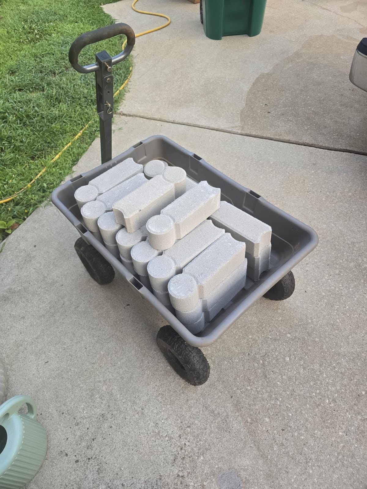 Gorilla Carts Poly Dump Cart, 800 lb. Capacity, 5 Cu Ft, Gray | 800-lb Capacity Poly Dump Cart with Quick-Release Dump Bed for Gardeners and Landscapers Hauling Soil, Mulch or Rock customer photo 2