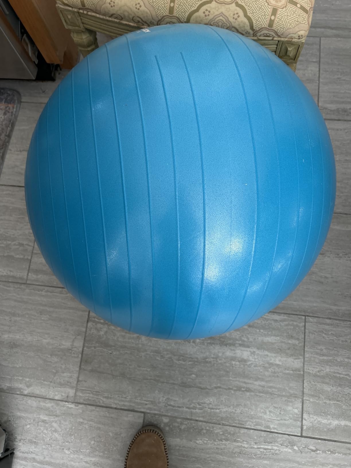 ProBody Pilates Yoga Ball - Vibrant Colors Exercise Ball | 660 lb Load, CA 10P Cert, BPA/Latex/Phthalate-free customer photo 2